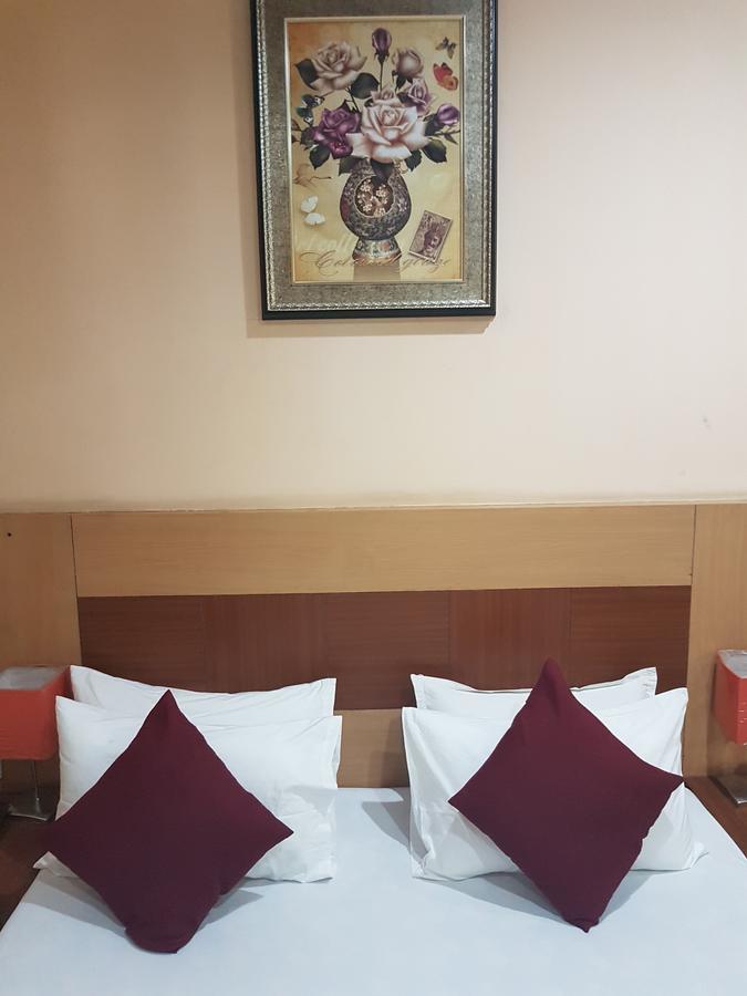 Hotel Simla Силигури Экстерьер фото