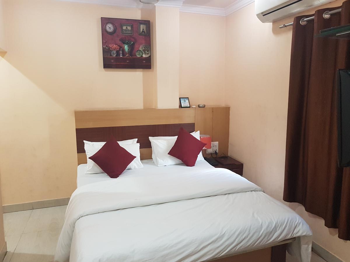 Hotel Simla Силигури Экстерьер фото